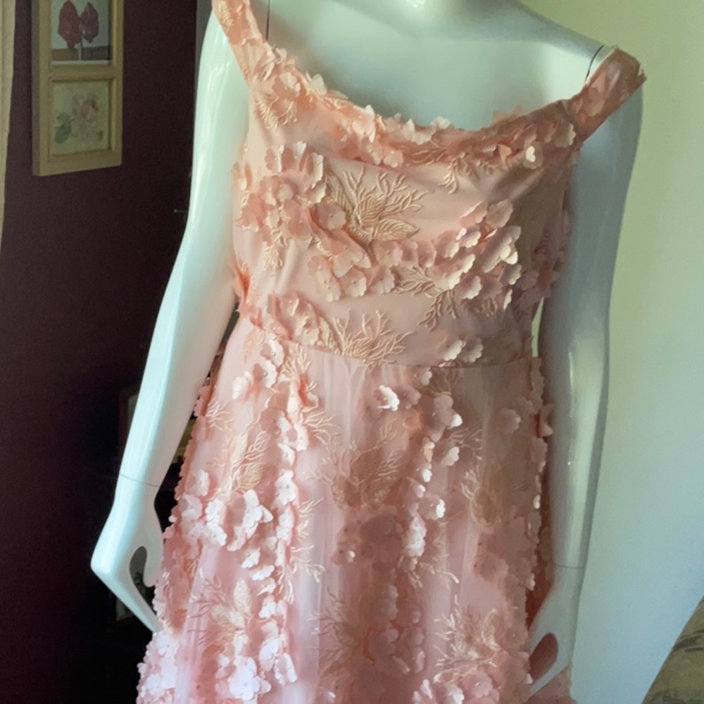 New with tag Boohoo dress - Picture 4 of 13